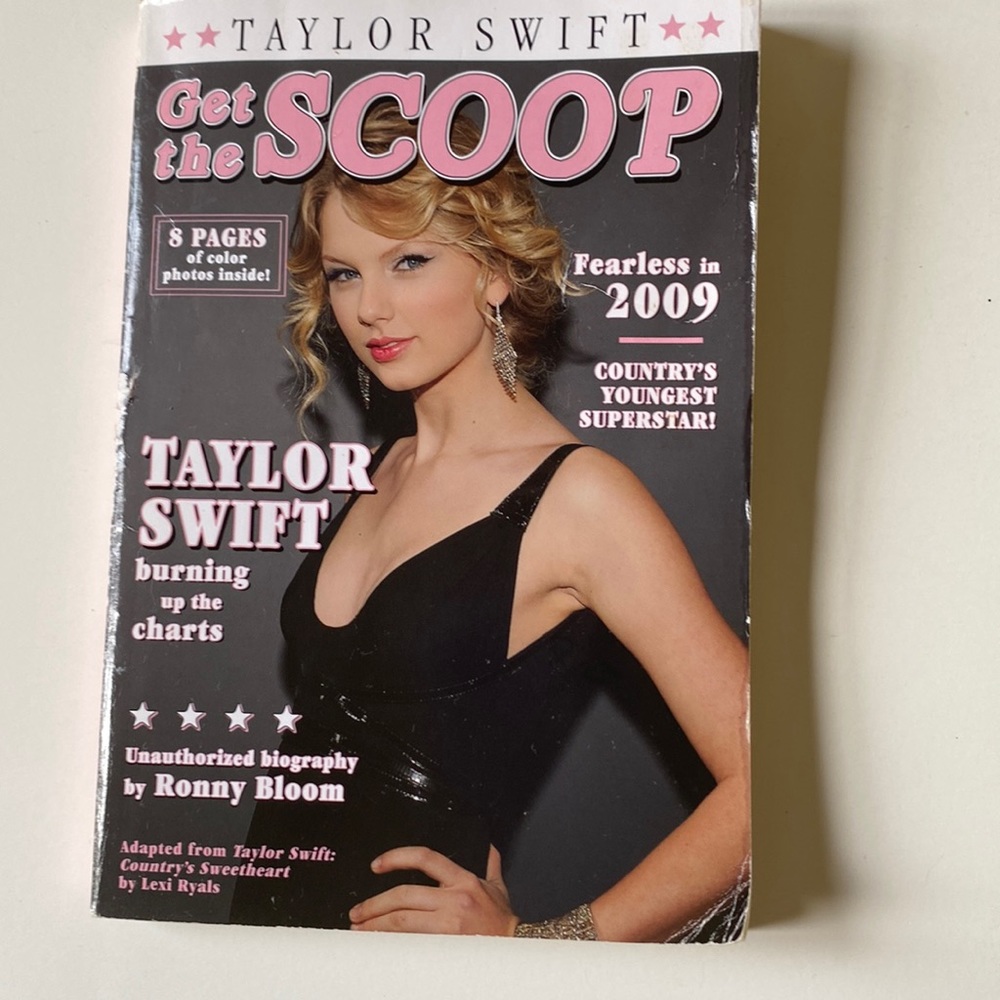 Taylor Swift Get the Scoop 2009